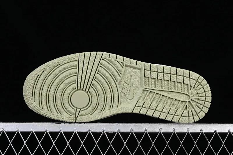All categories Air Jordan Jordan series basketball shoes Air Jordan 1 Low Z version Air Jordan 1 Low Craft SE "Light Olive" AJ1 Joe 1 military deconstruction style low-top cultural casual sneakers FD6819-300